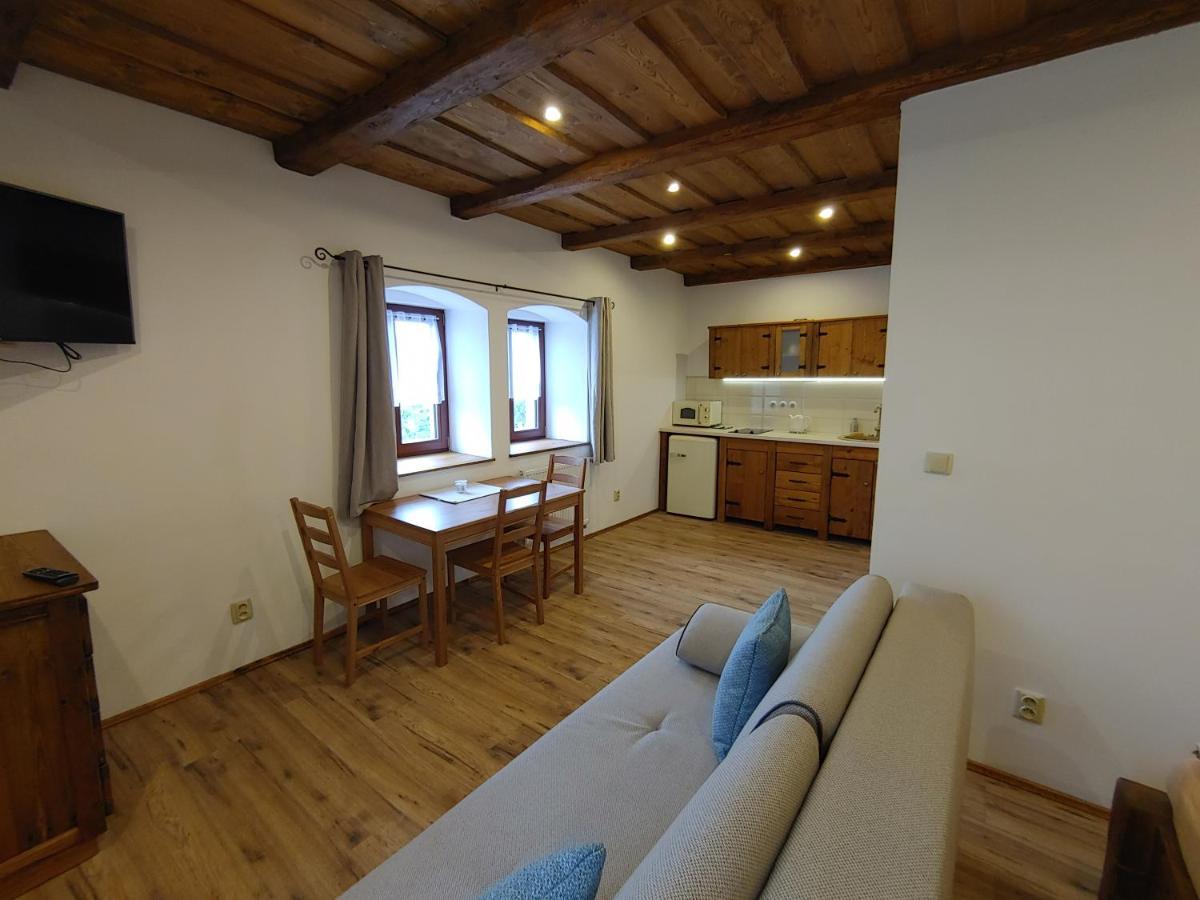U Mikesu Apartman Vyšší Brod Kültér fotó
